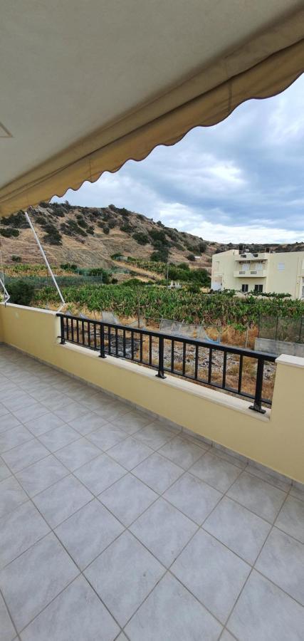Eirini Apts On The Beach Psari Forada Ngoại thất bức ảnh