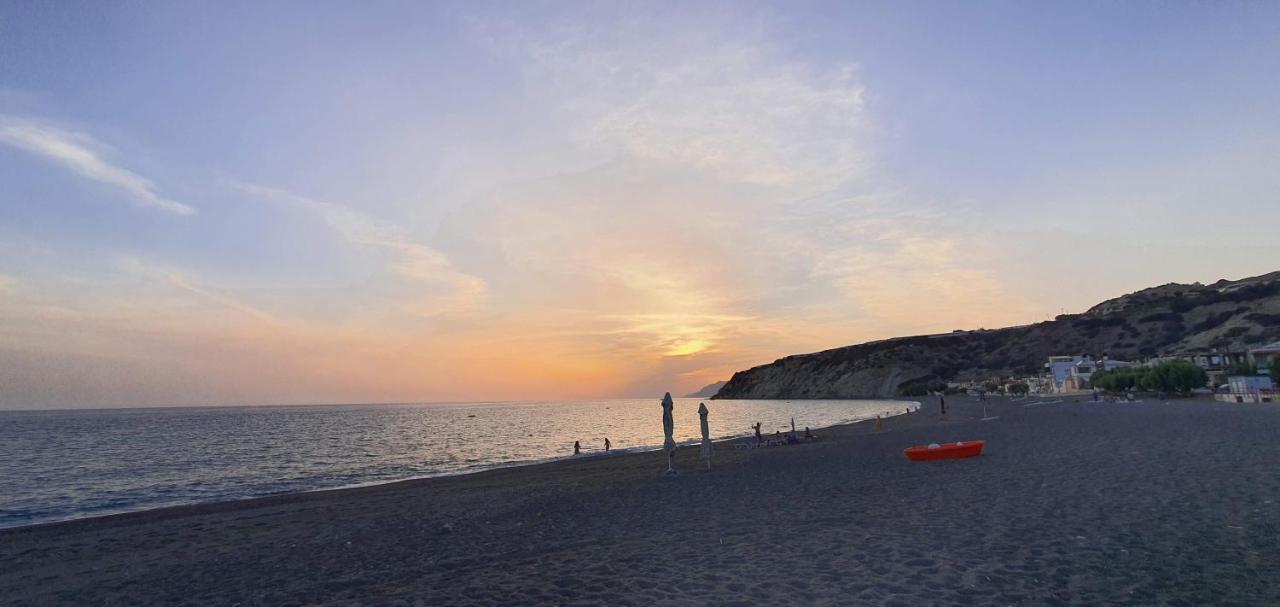 Eirini Apts On The Beach Psari Forada Ngoại thất bức ảnh