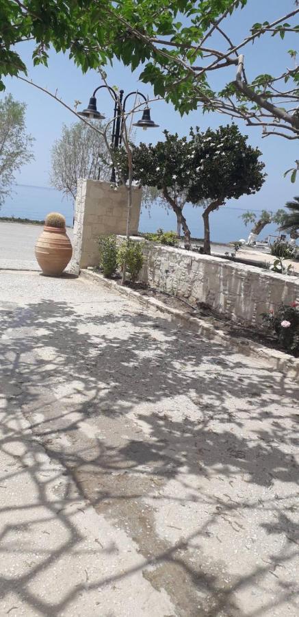 Eirini Apts On The Beach Psari Forada Ngoại thất bức ảnh