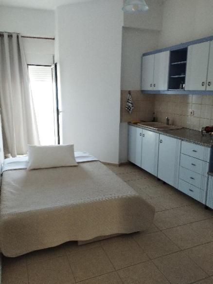 Eirini Apts On The Beach Psari Forada Ngoại thất bức ảnh